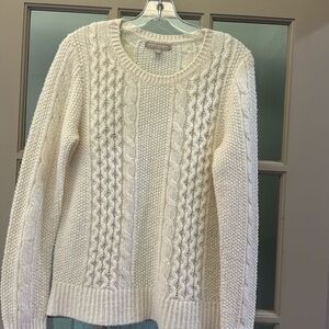 Cream banana republic sweater with side zippers. In EUC. Worn few times